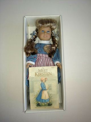 American Girl Pleasant Company Mini " Meet Kirsten " Doll 6.  5 " Book & Box
