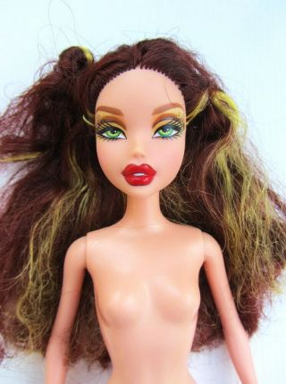 My Scene Barbie Doll - Roller Girls Chelsea - Nude