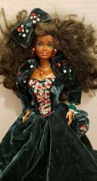 Mattel Happy Holidays Special Edition 1991 African American Barbie Doll 2