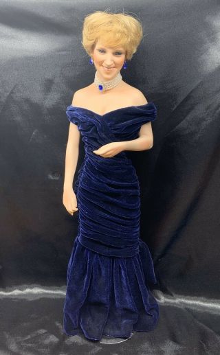 Princess Diana Doll Titus Tomescu Ashton Drake 1998 - Blue Velvet Dress