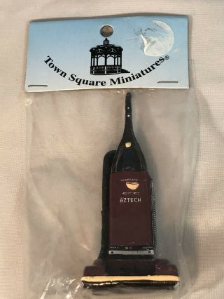 Dollhouse Miniature 1:12 Scale Vacuum Cleaner By Town Square Miniatures