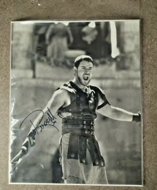 Gladiator - Russell Crowe Hand Signed 8x10 Vintage B&w Photo Autograph