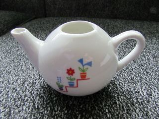 Retired Pleasant Co American Girl Molly Teapot To China Tea Set - No Lid