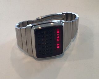 Hewlett - Packard HP01 Calculator Watch in Stainless With box 4