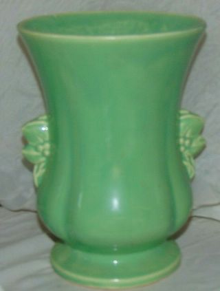 Leaf & Berry Flower Green Vase Vintage Mccoy Art Pottery Mid - Century 1959