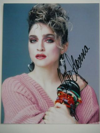 Madonna Signed " Stunning " Photo (w/coa)