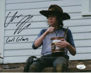 Chandler Riggs Autograph Signed 8x10 Photo - Walking Dead " Carl Grimes " (jsa)