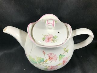 Vintage SADLER England Porcelain Fluted Rim Pink Floral White Teapot 2