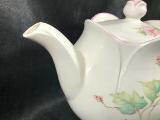 Vintage SADLER England Porcelain Fluted Rim Pink Floral White Teapot 3