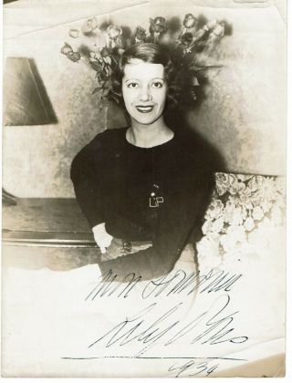 Coloratura Soprano Lily Pons Signed Photograph - 1934 - French - American Singer