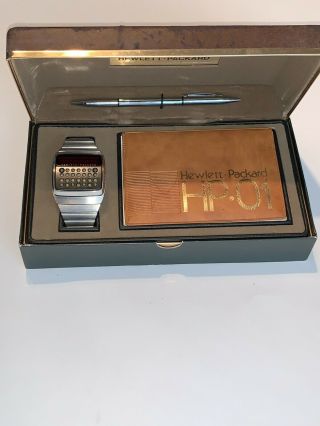 1976 Hewlett - Packard Hp - 01 Led Calculator Digital Watch W/box & Papers