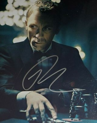 Daniel Craig Hand Signed 8x10 Photo W/ Holo James Bond 007