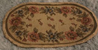 Dollhouse Miniature 1:12 Oval Area Rug Fringed,  Woven Rose Tapestry,  8.  5 " X 5.  5 "