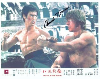 Chuck Norris Signed Bruce Lee Martial Arts Battle 8x10 W/ Way Of The Dragon