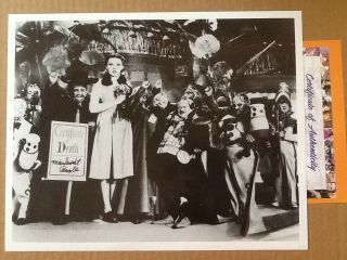 Meinhardt Raabe " Coroner " Signed 8x10 Photo Munchkin Wizard Of Oz Judy Garland