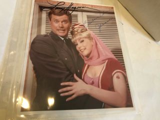 Barbara Eden And Larry Hagman Signed Color 8 X 10 Photo