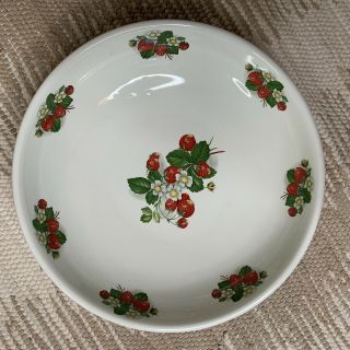Vintage Portmeirion Stoke On Trent England Large Strawberry Serving Bowl Country