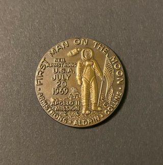 First Man On The Moon Medal Token First State Bank Of Stratford Tx Advertising