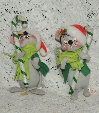 2 Vintage 1988 Annalee Doll Christmas Mouse Santa Hat Candy Cane