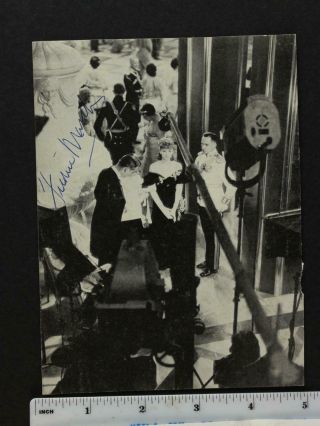 Fredric March (1897 - 1975) (dr.  Jekyll And Mr.  Hyde) Autograph 5 X 6 1/2 Photo