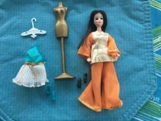 Vintage Dawn Doll Topper 1970 Brunette Orange Pantsuit,  2nd Outfit & Accessories