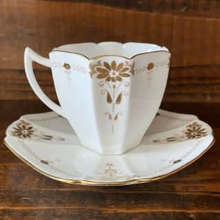 Shelley Queen Anne Gold Daisy Demitasse Cup And Saucer Duo