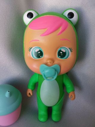 Cry Babies Magic Tears Mini Dolls Fibi Frog with Bottle 2