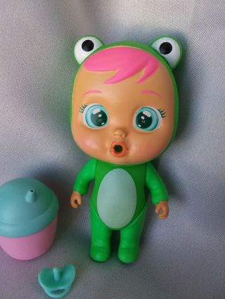 Cry Babies Magic Tears Mini Dolls Fibi Frog with Bottle 3