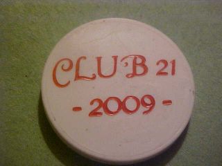 Club 21 2009 Transit Token $15 Off Limo Ride 32 Mm Pw Red Letters S - 3