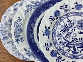 Vintage Mismatched China Salad Plates Set Of 4 Blue & White 7 3/4” - 8”