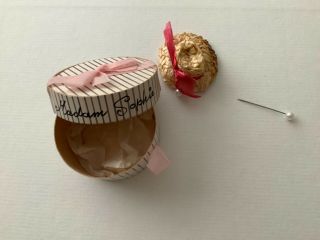 Dolls House Artisan Made Miniature Hat In A Hat Box Thora Hughes