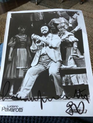Luciano Pavarotti Signed On London Classics Photograph