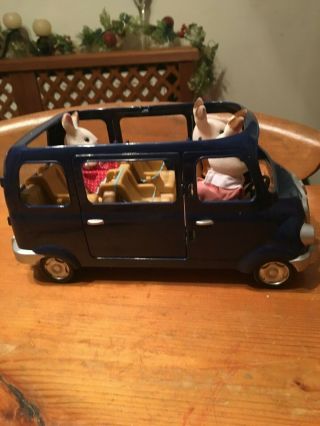 Sylvanian Families Vehicle Bluebell Seven Seater