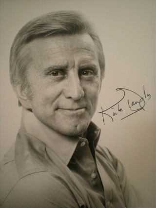 Hand Signed Photo The Late & Legendary Kirk Douglas - Authentic - " Spartacus " -