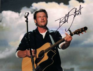 Blake Shelton - Handsome Country Star - The Voice - Hand Signed Autographed