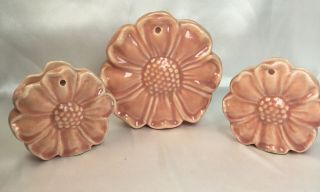 Vintage Set Of 3 Ceramic Wall Pockets Daisy Flower Sunflower Pink Glaze