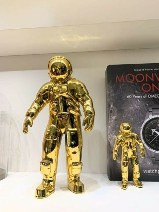 11 Inches Omega Golden Astronaut Statue Figure Moon Watch Speedmaster Display