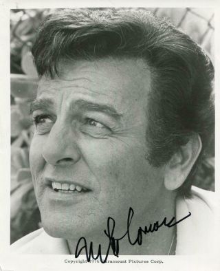 Mike Connors Signed Photo Autograph Actor Mannix Here 