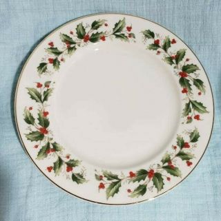 Royal Gallery Holly And Berries All The Trimmings Plates Set Of 6