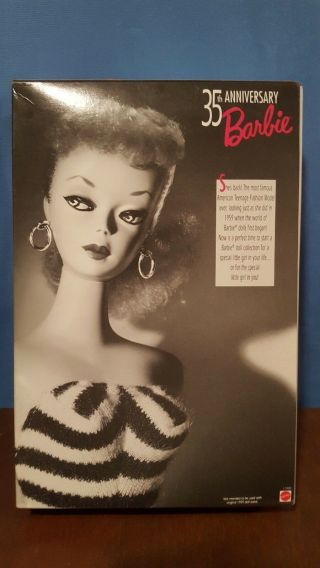 35th anniversary 1959 Barbie and package 3