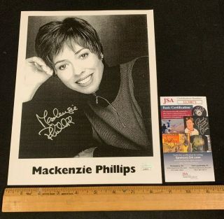 Mackenzie Phillips Actress Hand Signed Auto 8x10 " Black & White Photo Jsa/coa D