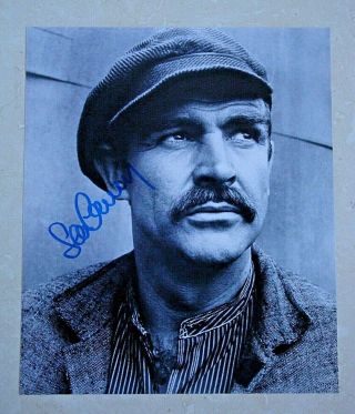 Sean Connery / Signed 8x10 Celebrity Photo /