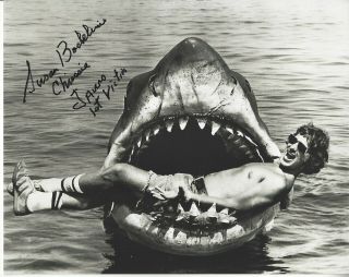 Jaws 1st Victim Autographed 8x10 Photo With Steven Speilberg In Shark Jaws