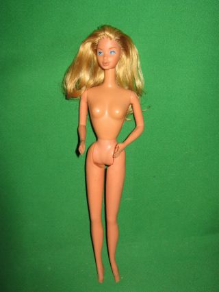 Vintage 1978 Mattel KISSING BARBIE DOLL Nude for OOAK 2597 2