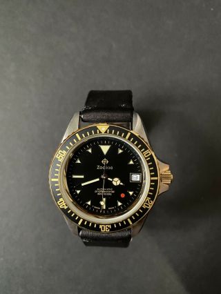 Vintage Automatic Zodiac Red Dot Professional Diving Watch