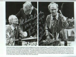 Cloris Leachman Autographed 8x10 Photo Legendary Actress / Grandma Moses