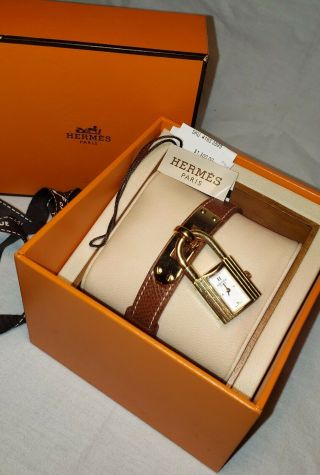 $1300 Authentic Hermes Kelly Lock Ladies Watch Gold Leather Band Box Tag 7.  5 "