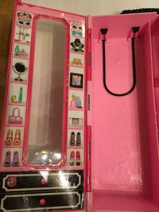Barbie Ultimate Fashionista Storage Closet Carrying Case,  2013 2