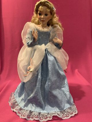 Cinderella At The Ball Dianna Effner Edwin M Knowles 1992 Porcelain Doll