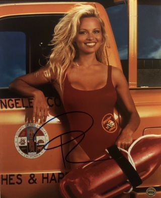 Pamela Anderson - Baywatch - Autograph - Hand Signed 8x10 W/ Holo